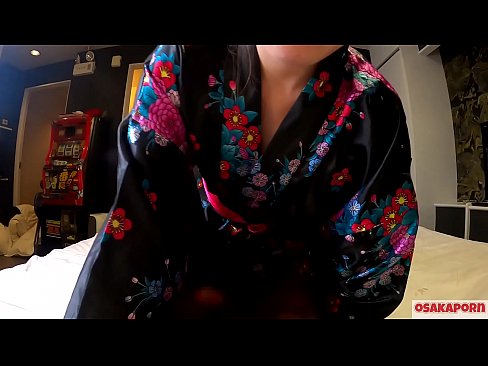 ❤️ Gənc cosplay qız bir atlı qadında fışqırma ilə orgazm olmaq üçün cinsi sevir. Həvəskar videoda ənənəvi yapon geyimində tüklü pişik və gözəl döşləri olan asiyalı qız sikişmə oyuncaqları ilə mastürbasyon nümayiş etdirir. Sakura 3 OSAKAPORN. ❤️❌ Sərt porno bizdə az.elitemangas.top